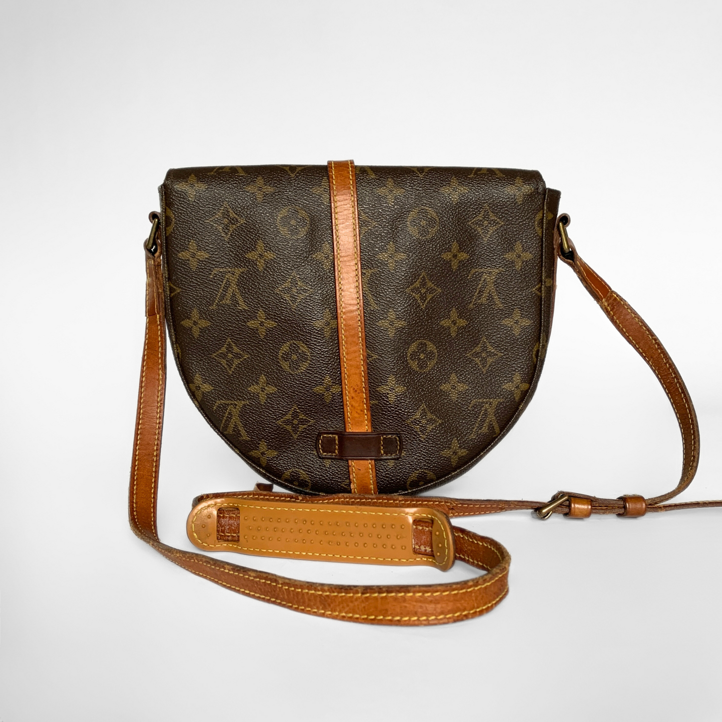 Louis Vuitton Chantilly MM Monogram Canvas