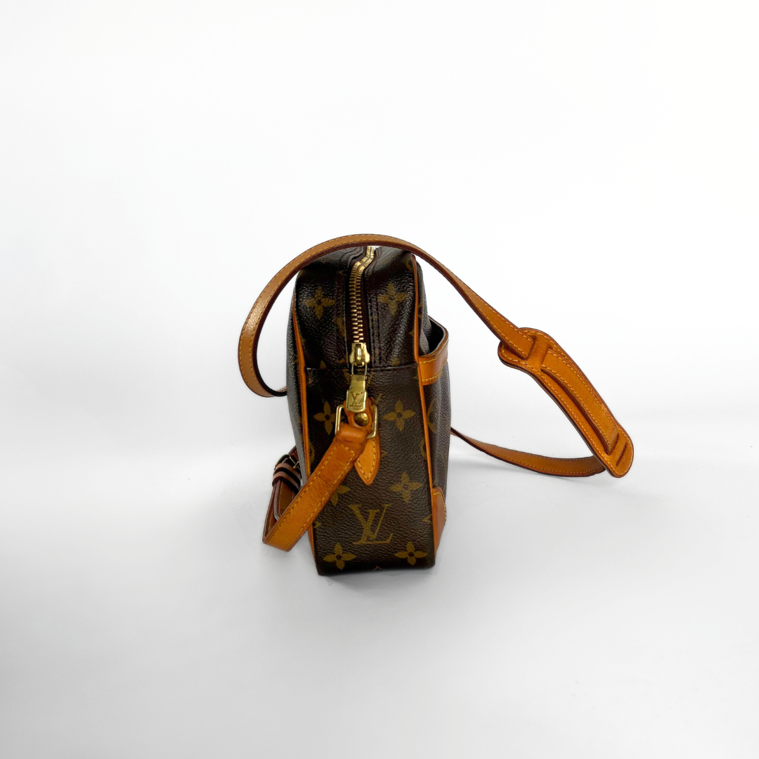 Louis Vuitton Trocadero PM monogram canvas