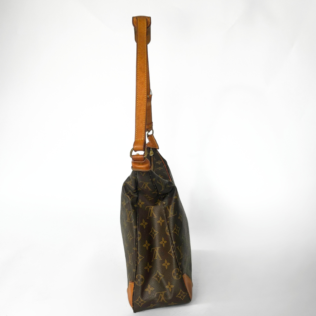 Louis Vuitton Boulogne GM Monogram Canvas