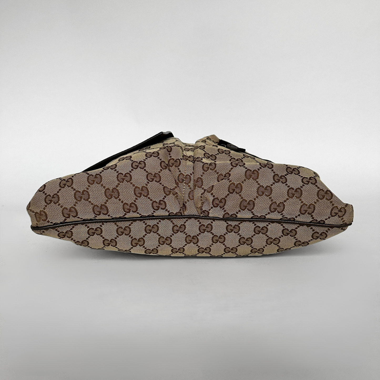 l'Étoile de Saint Honoré Gucci GG Crossbody taske Monogram Canvas - Crossbody tasker - Etoile Luxury Vintage