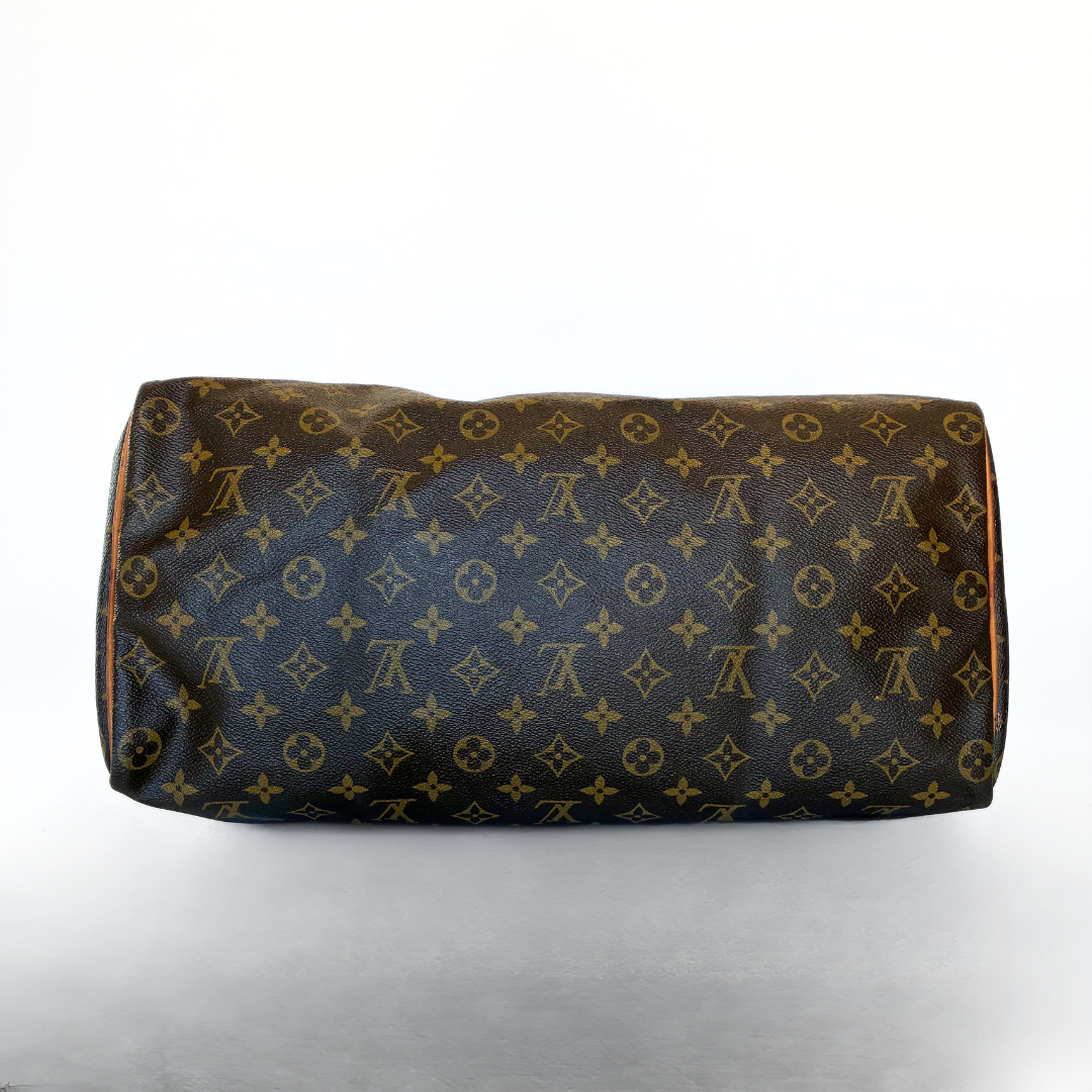 Louis Vuitton Speedy 40 Monogram Canvas