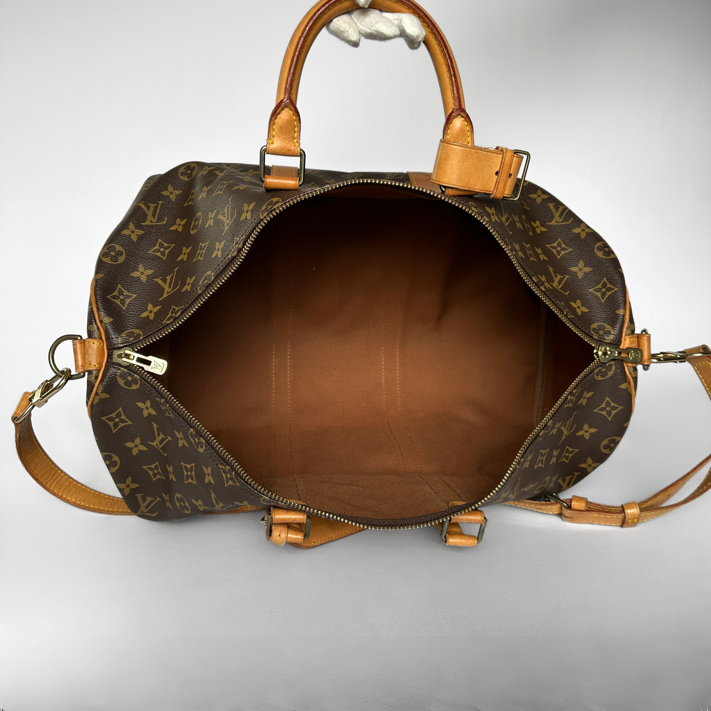 Louis Vuitton Louis Vuitton Keepall 60 Tela Monograma Bandoulière - Bolsas de viagem - Etoile Luxury Vintage
