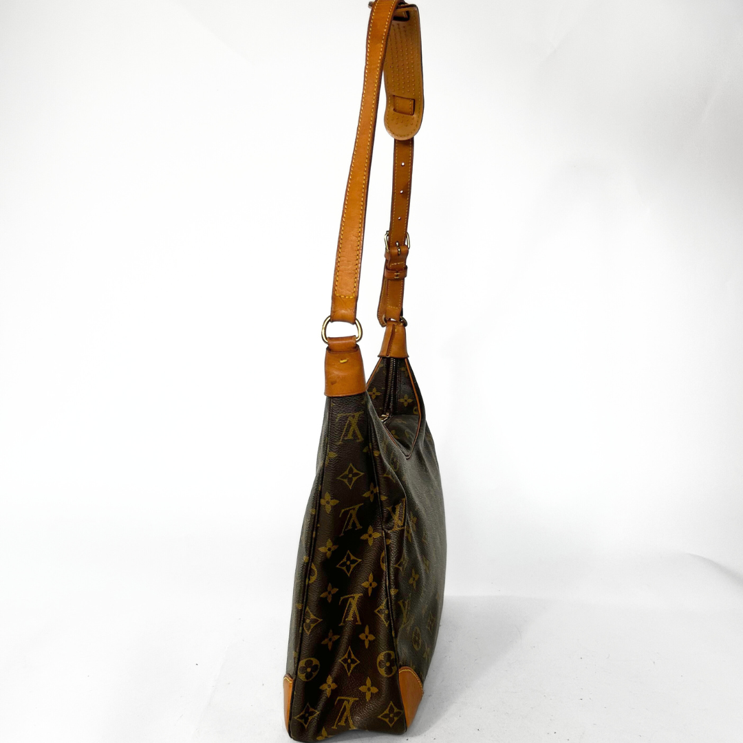 Louis Vuitton Boulogne GM Monogram Canvas