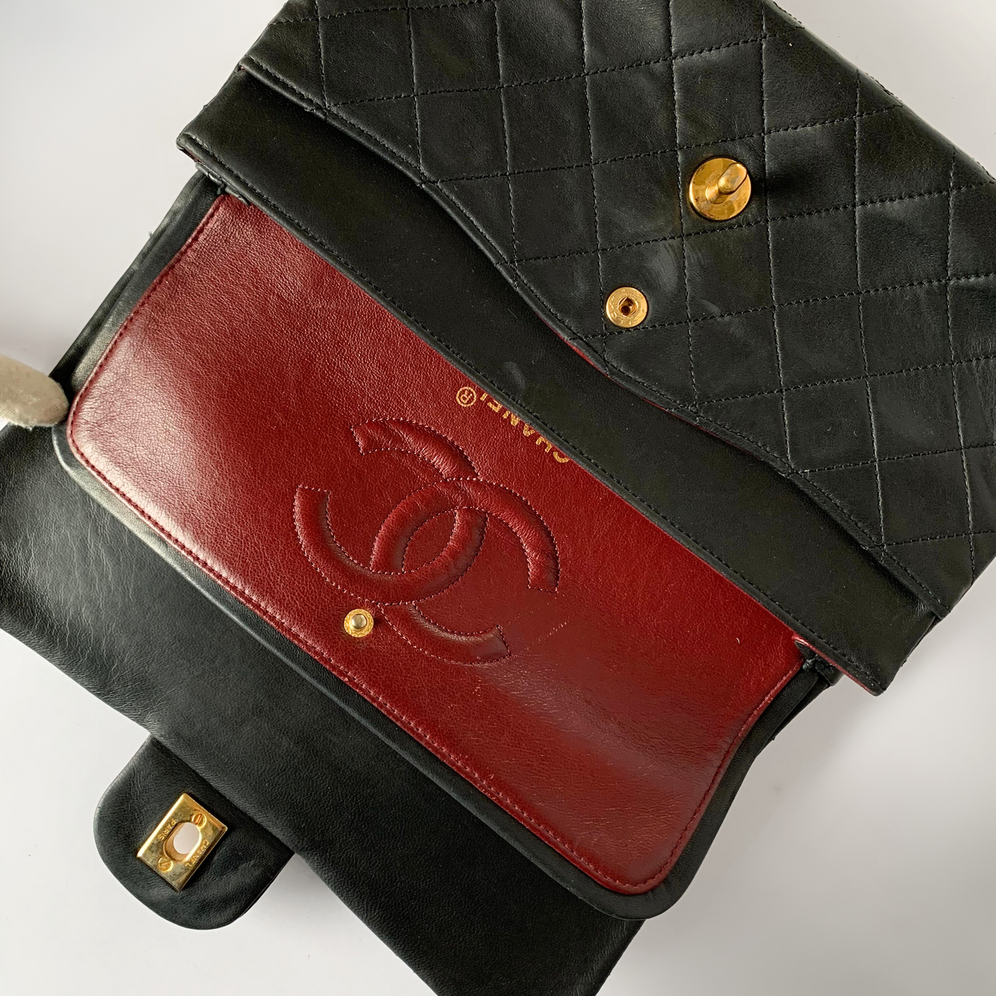 Chanel Chanel Doble clasica Flap Bag Piel de cordero mediana - Bolso de mano - Etoile Luxury Vintage