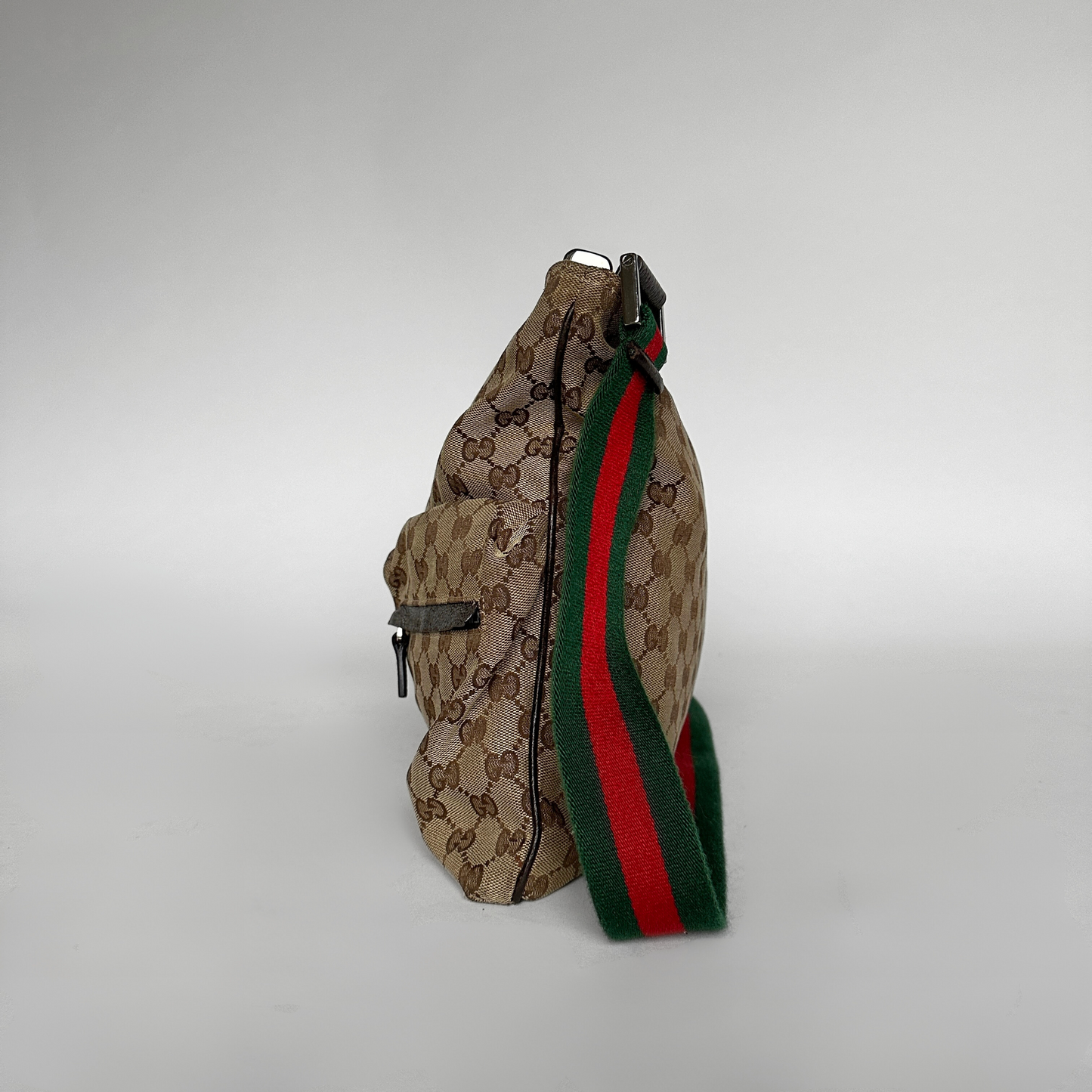 l'&Eacute;toile de Saint Honor&eacute; Gucci GG Crossbody Bag Monogram Canvas - Crossbody bags - Etoile Luxury Vintage