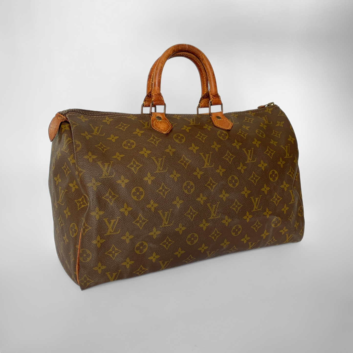 Louis Vuitton Speedy 40 Monogram Canvas