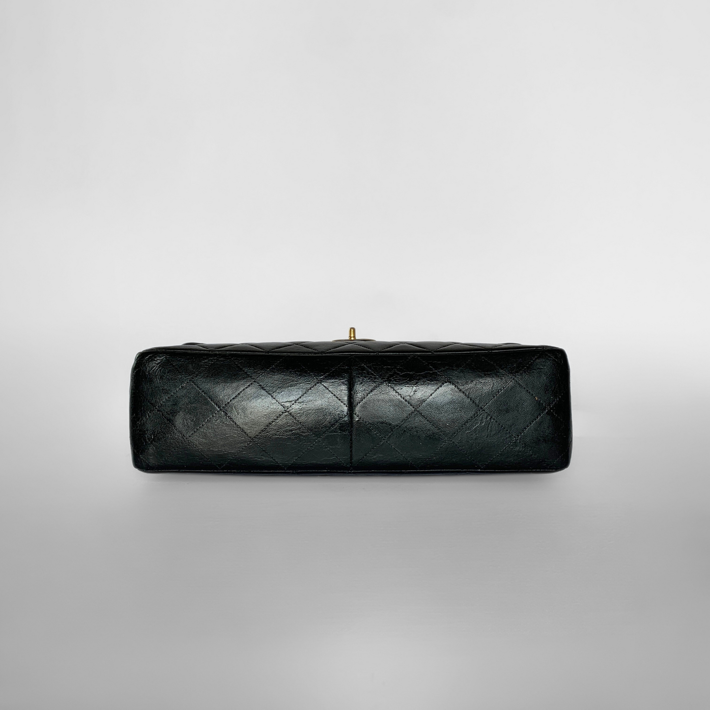 Chanel Classic Flap Bag Maxi piel de cordero