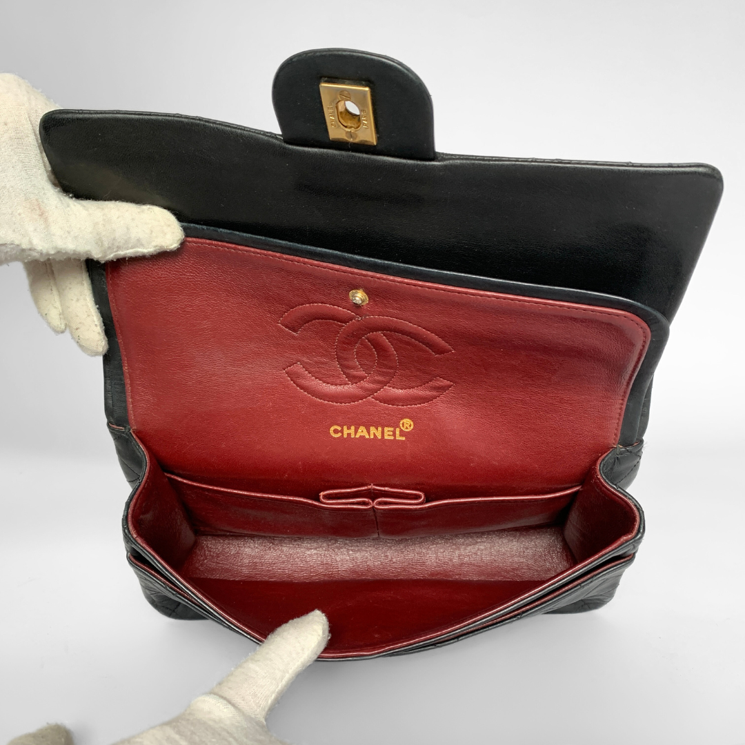 Chanel Chanel Classic Double Flap Bag Medium Lambskin Leather - Shoulder bags - Etoile Luxury Vintage