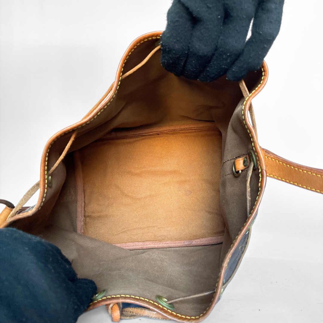 Louis Vuitton Petit Noé Monogram lærred