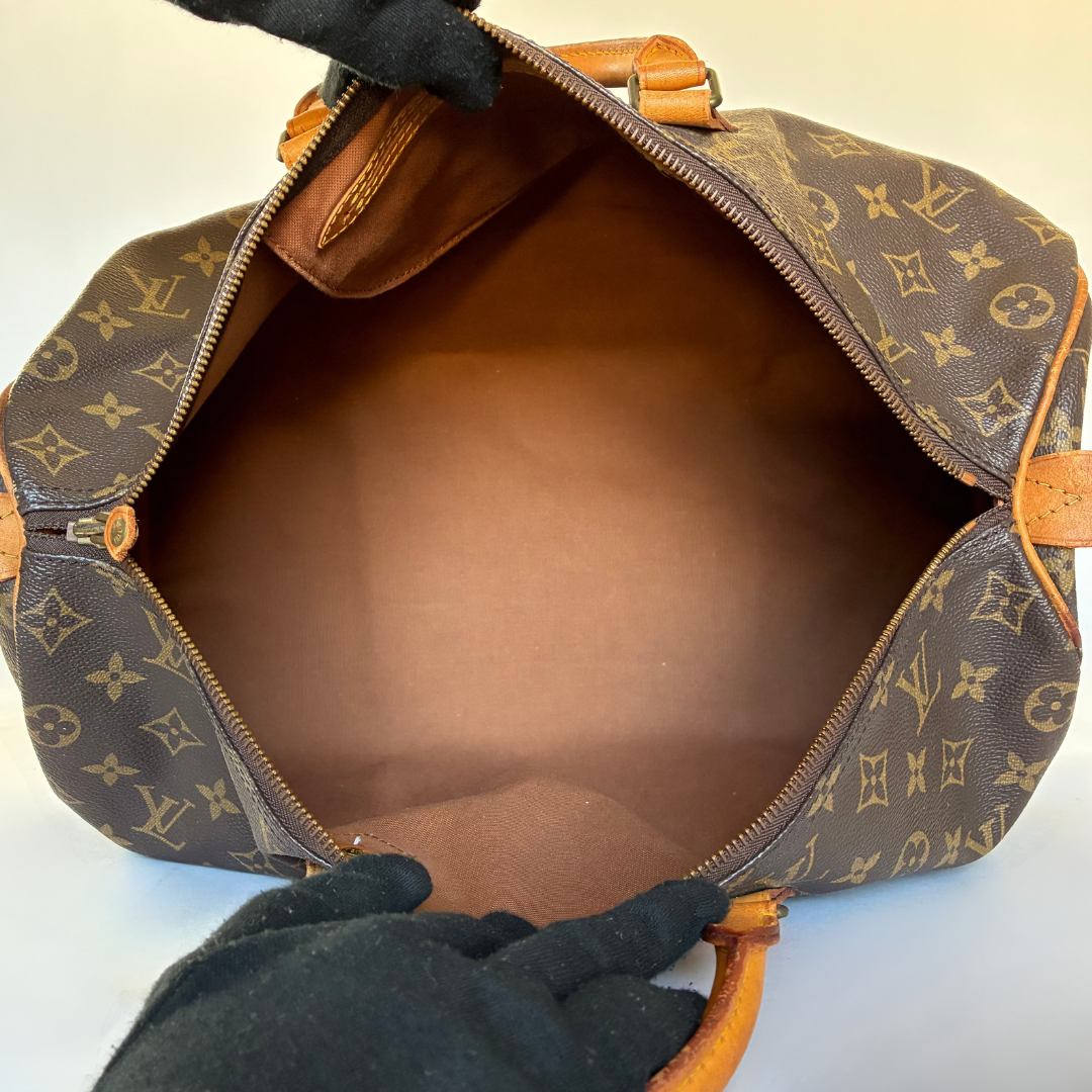 Louis Vuitton Speedy 40 Monogram Canvas