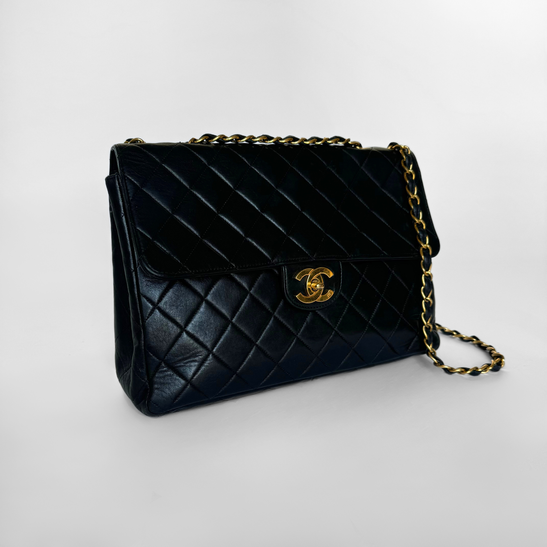 Chanel Classic Flap Bag Maxi Lambskin Leather l Etoile de Saint Honore