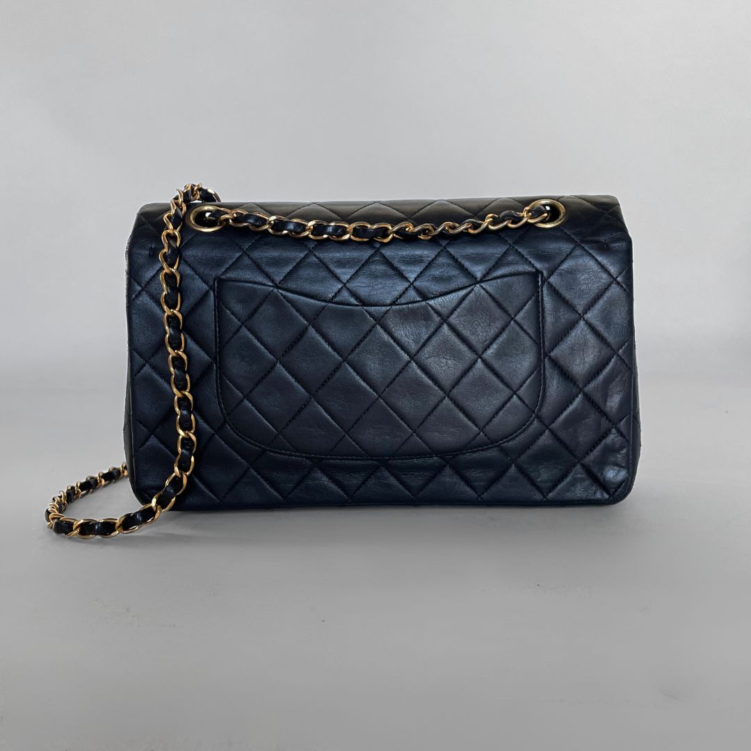 Chanel Chanel Mittleres Doppelbett Classic Flap Bag Lammleder - Handtasche - Etoile Luxury Vintage