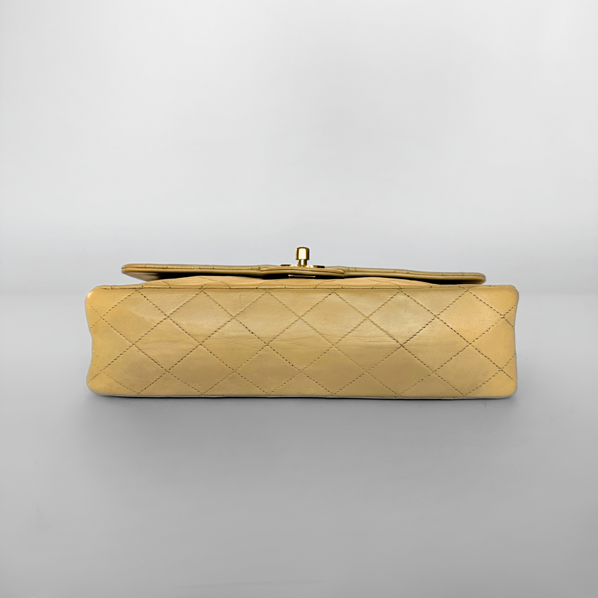 Chanel Classic Double Flap Bag | Etoile Luxury Vintage – l'Étoile Chanel Classic Double Flap Bag | Etoile Luxury Vintage – l'Étoile