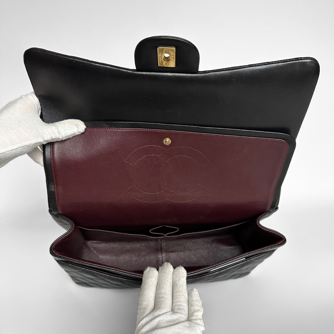 Chanel flap sales bag inside