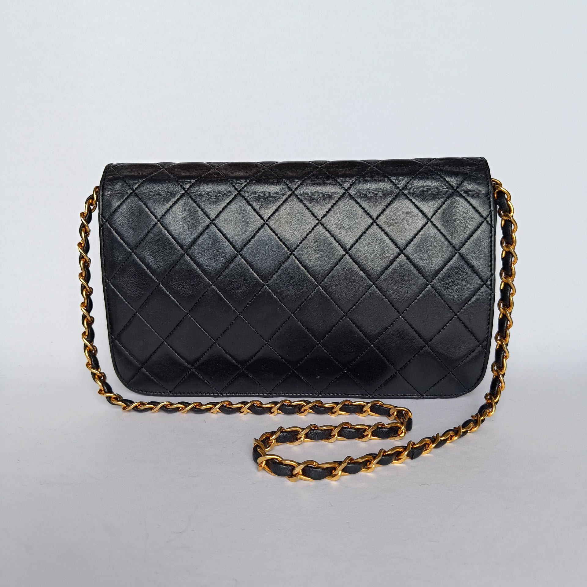 Chanel Chanel Single Full Flap Bag Lambskin Leather - Shoulder bag - Etoile Luxury Vintage