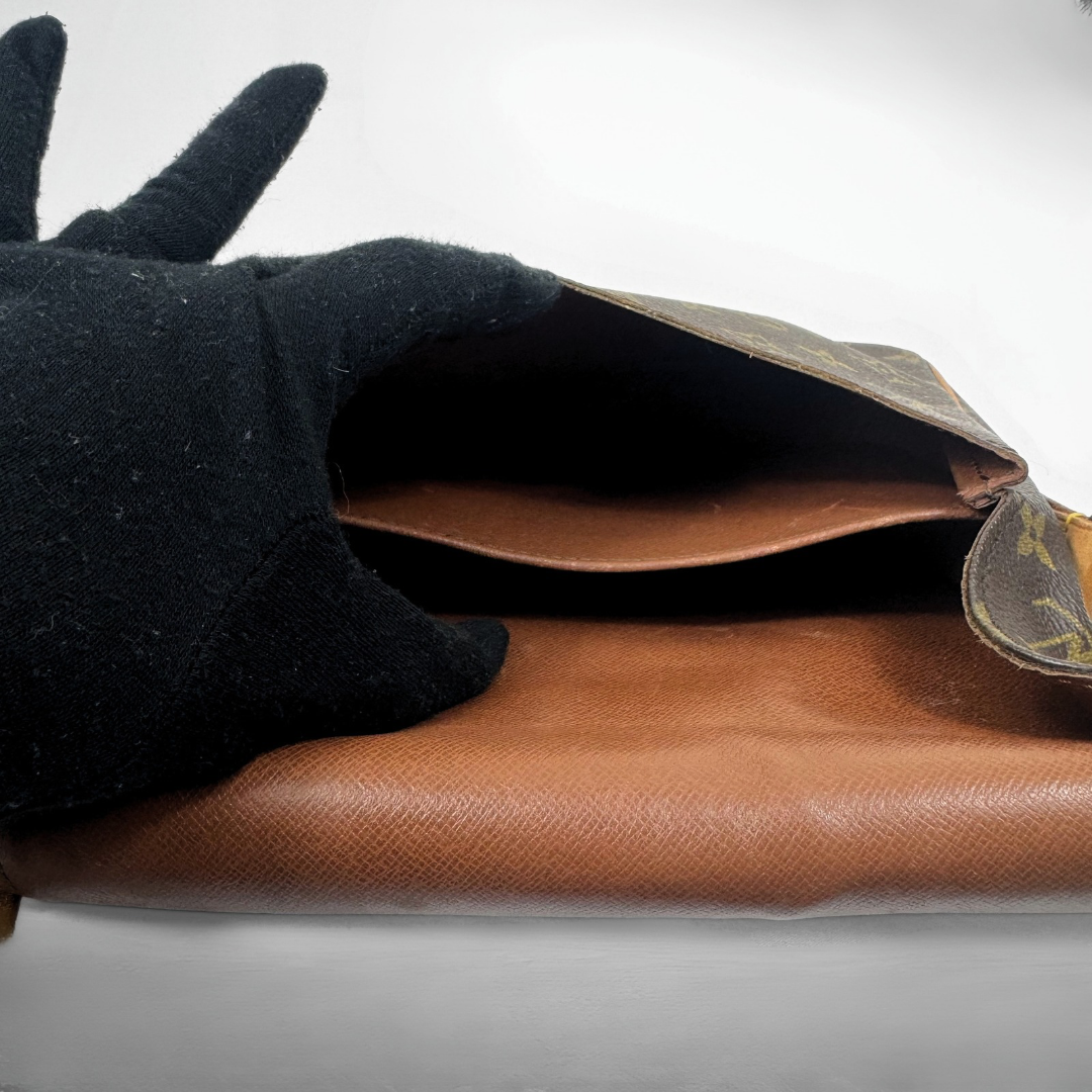 Louis Vuitton Cartouchiere