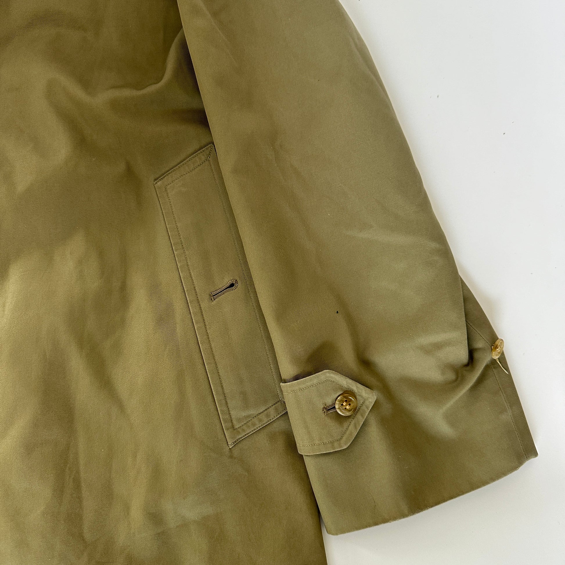 Burberry Burberry Trench Coat Green - Clothing - Etoile Luxury Vintage