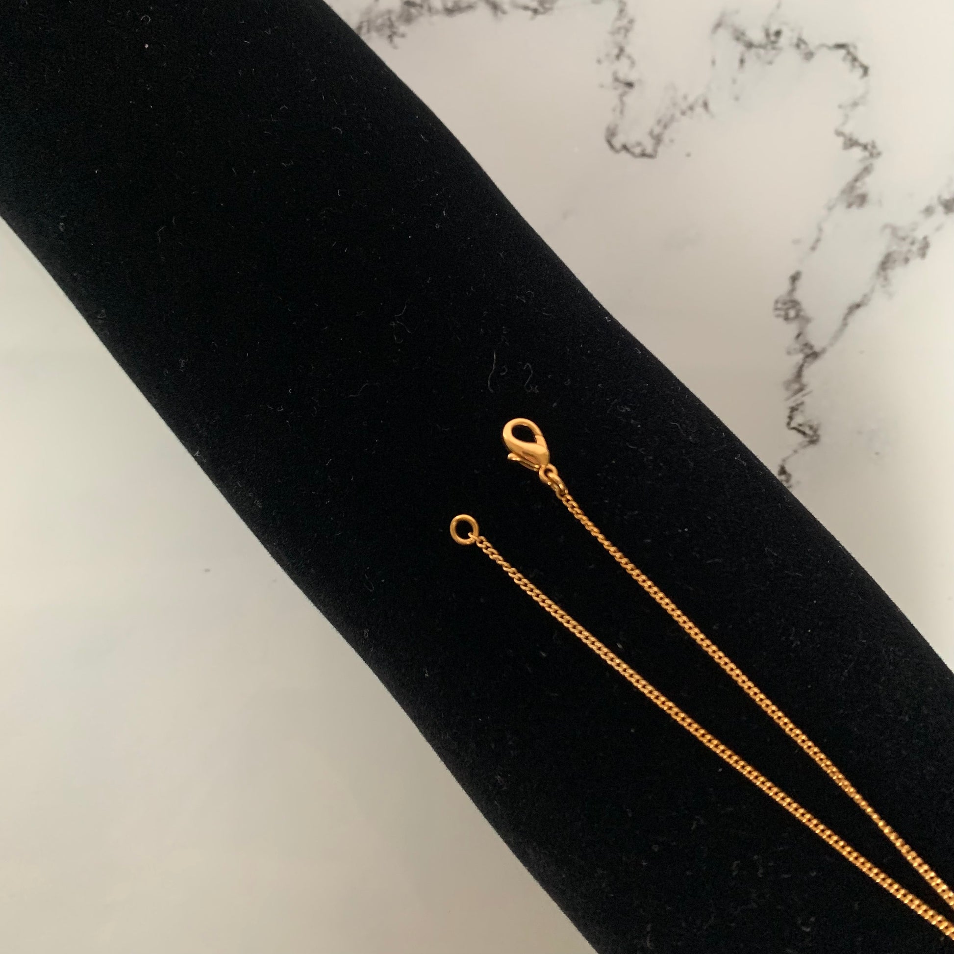 Dior Dior Bracelet Gold Metal - Necklaces - Etoile Luxury Vintage