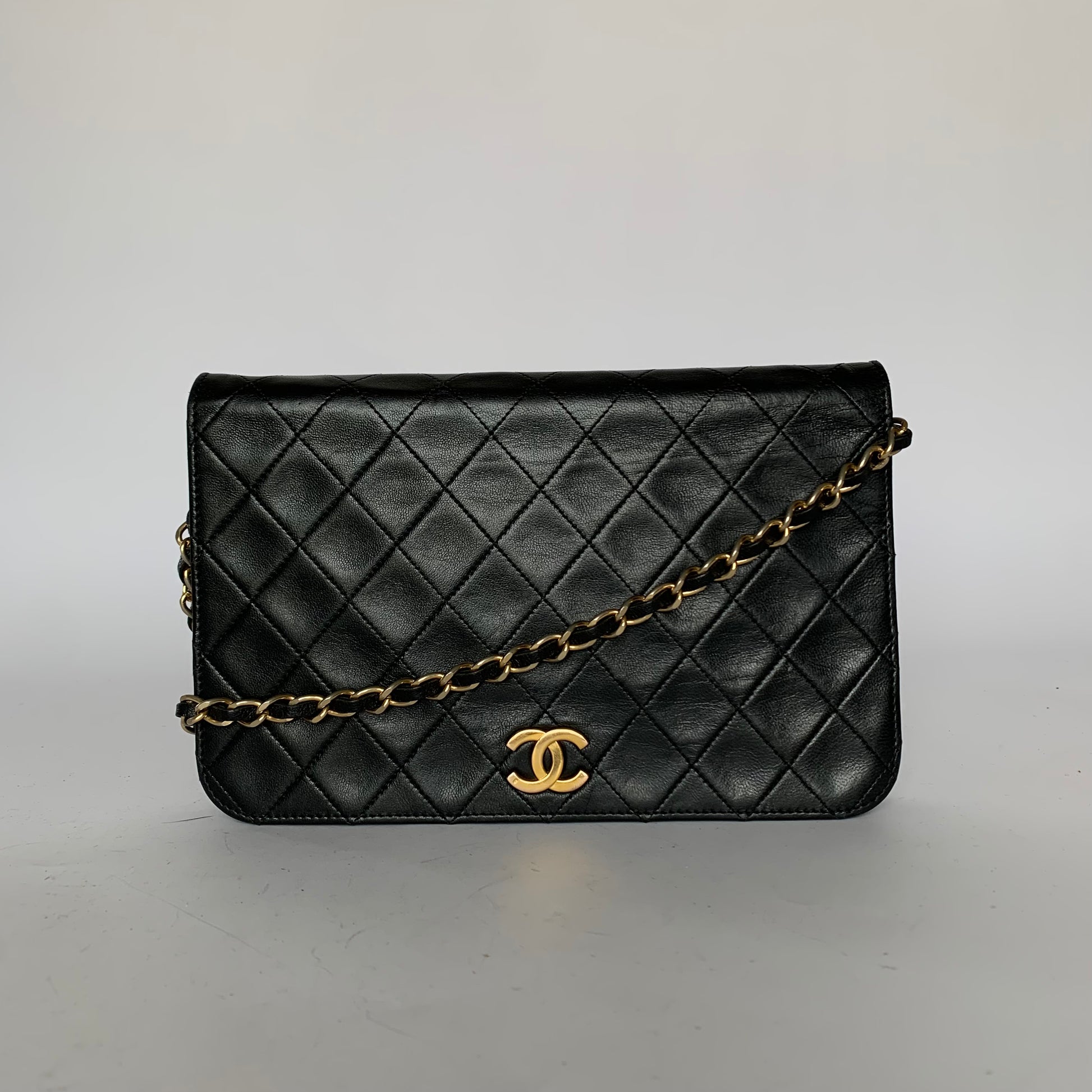 Chanel Simple Flap Bag Cuir d agneau