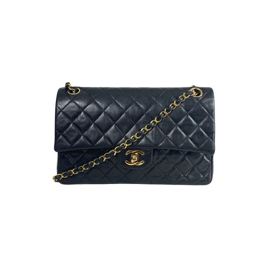 Chanel-Chanel Klassinen kaksinkertainen Flap Bag Keskikokoinen lampaannahka-vintage Chanel-Chanel Olkalaukku-Etoile Luxury Vintage Amsterdam