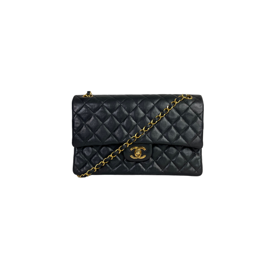 Chanel Classic Flap Bag Medium lamsleer