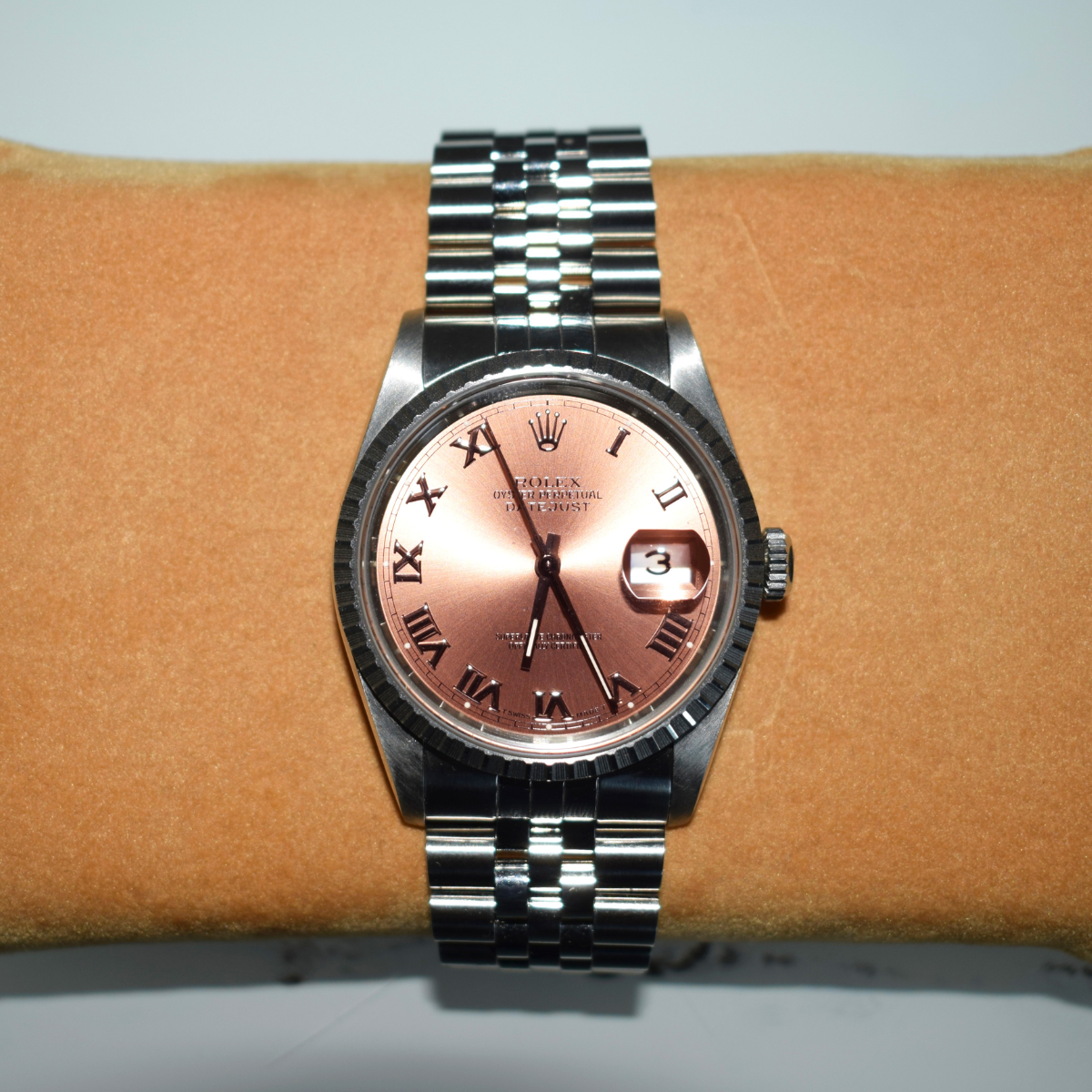 Rolex oyster perpetual 2025 datejust sapphire crystal